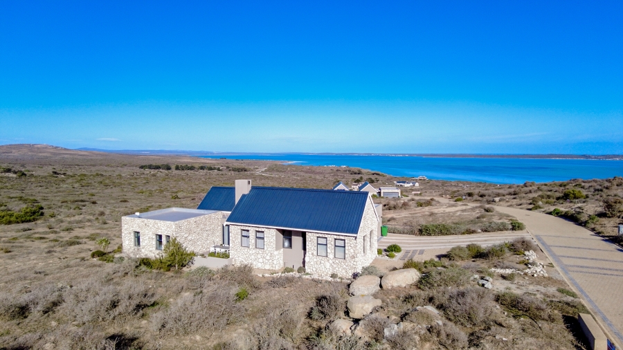 3 Bedroom Property for Sale in Shark Bay Estate Western Cape